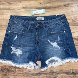 Stitch fix Judy Blue lace trim shorts